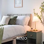 Cosy And Inviting 3-Bed Home In Derby By Renzo, Sleeps 6, Perfect For Contractors!